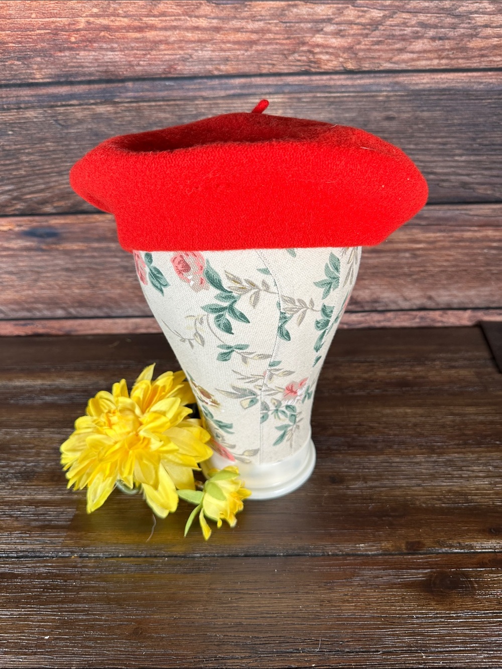 Beret Basque De Luxe Vintage Red Wool Beret Hat  Classic Style